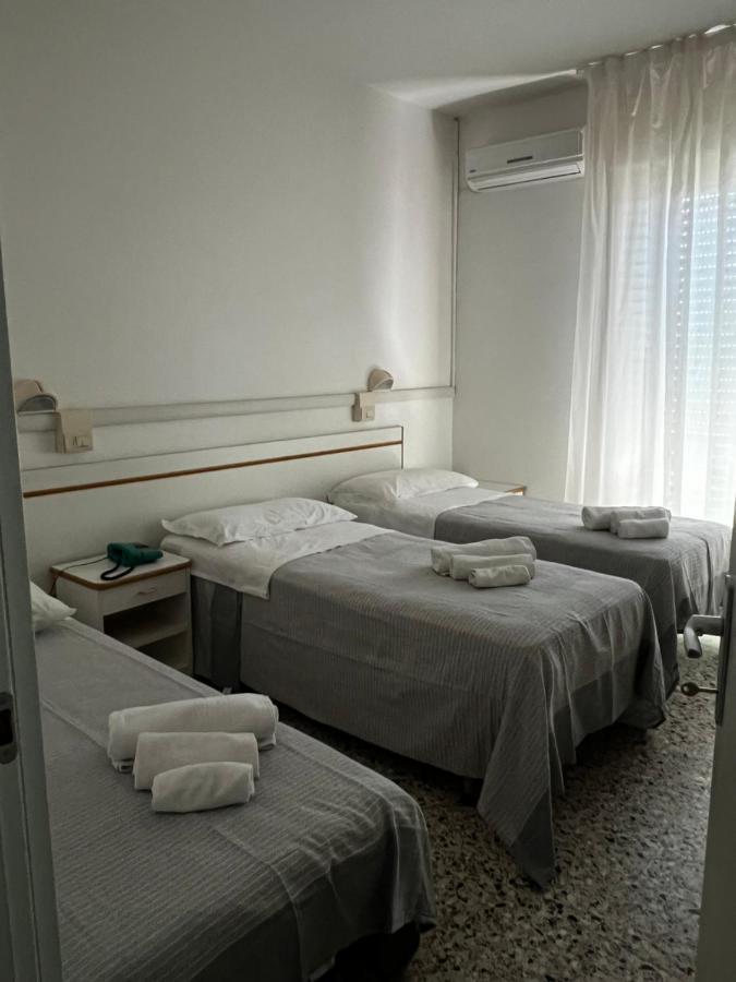 Hotel Trieste Riccione Ngoại thất bức ảnh